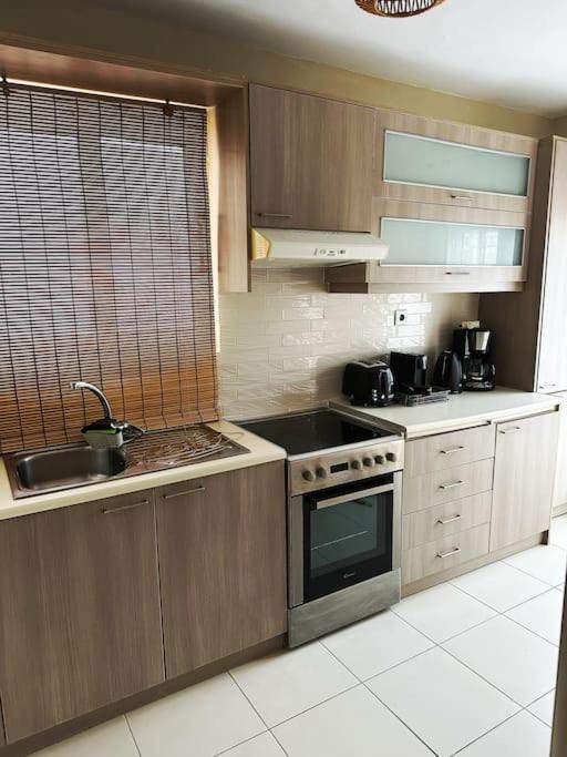 Filoxenia City Apartment Zakintos Dış mekan fotoğraf